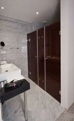 Deluxe Tek Büyük Yataklı Oda, Balkon, Deniz Manzaralı