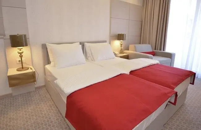 Standard Apart Daire, 1 Yatak Odası, Balkon, Kısmi Deniz Manzaralı