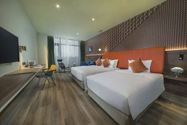 1 Çift Kişilik Veya 2 Tek Kişilik Yatak Superior