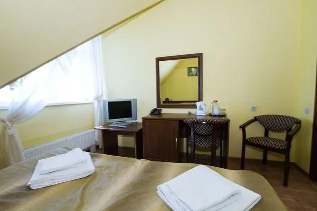 Comfort Tek Büyük Yataklı Oda