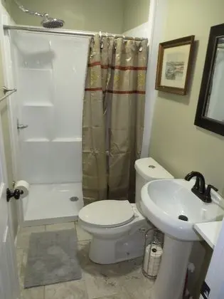 Luxury Studio #A (Entrance: Private entrance at top of driveway)