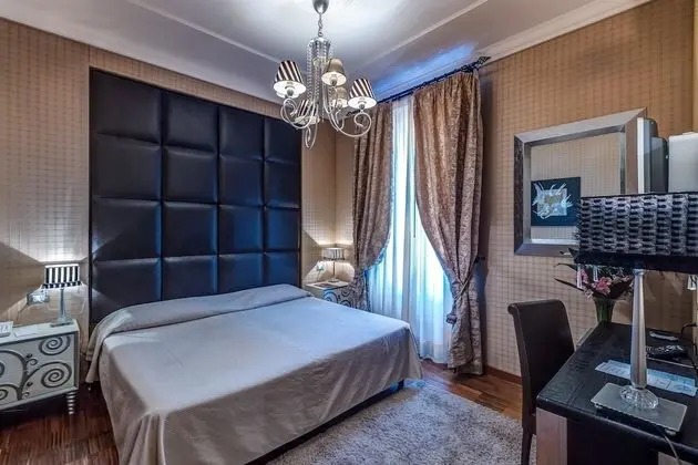 Deluxe Tek Büyük veya İki Ayrı Yataklı Oda