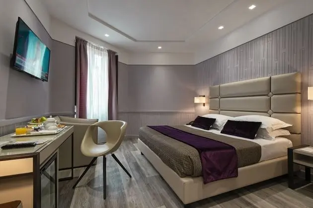 Superior Tek Büyük veya İki Ayrı Yataklı Oda