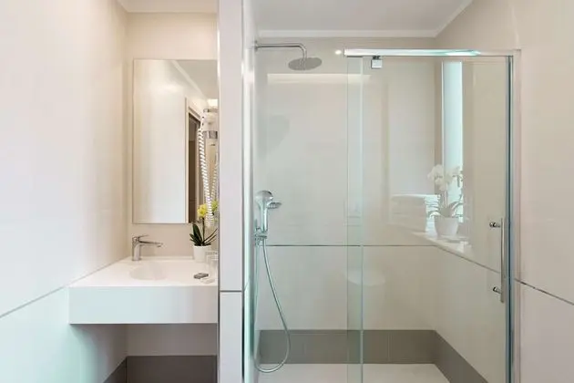 Superior Tek Büyük veya İki Ayrı Yataklı Oda