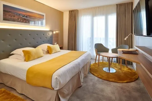 Superior Tek Büyük Yataklı Oda, Kısmi Deniz Manzarası (Upstairs, Balcony)