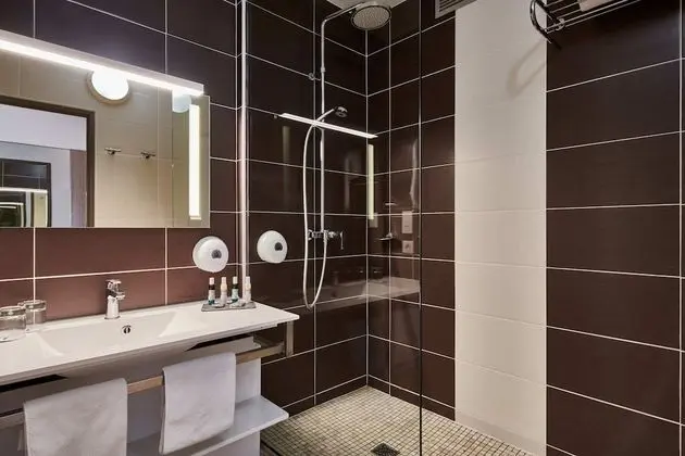Superior Tek Büyük Yataklı Oda, Kısmi Deniz Manzarası (Upstairs, Balcony)