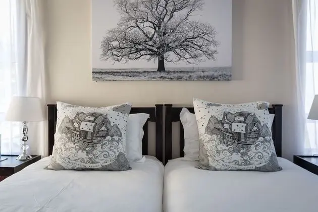 Comfort Oda, 1 Yatak Odası (Pool Facing Twin)