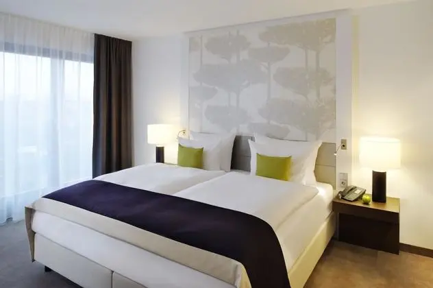 Junior Süit, 1 Çift Kişilik Yatak