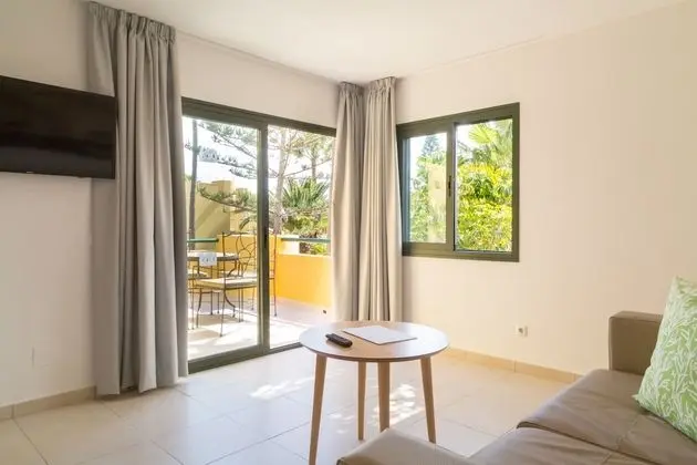 Apart Daire, 1 Yatak Odası, Havuz Manzaralı (2 Adults + 1 Child)