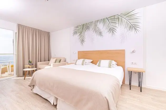 Stüdyo, Deniz Manzaralı (1 Adult + 1 child)