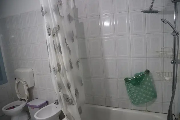 Tek Büyük Yataklı Oda (5)
