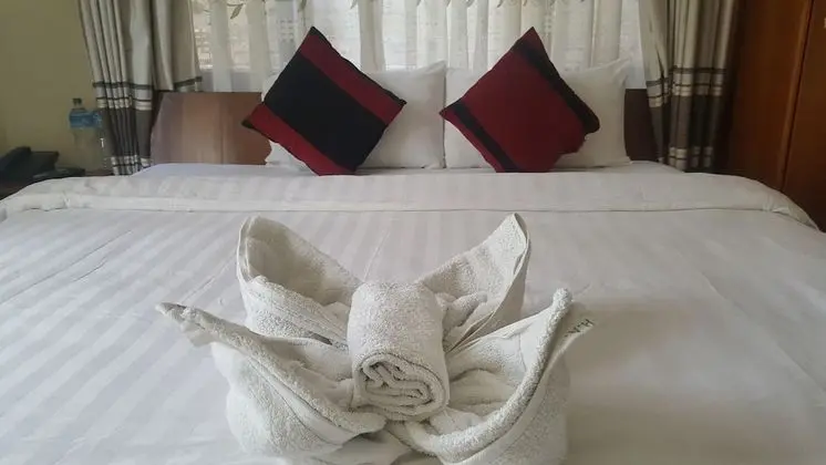 Deluxe Tek Büyük veya İki Ayrı Yataklı Oda, 1 Büyük (Queen) Boy Yatak, Şehir Manzaralı