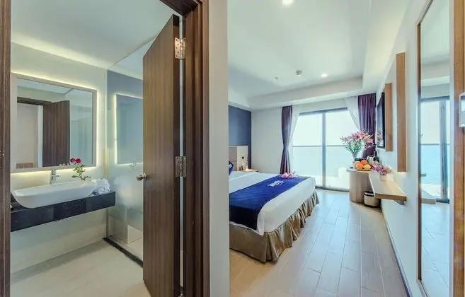 Deluxe Oda, Balkon, Deniz Manzaralı
