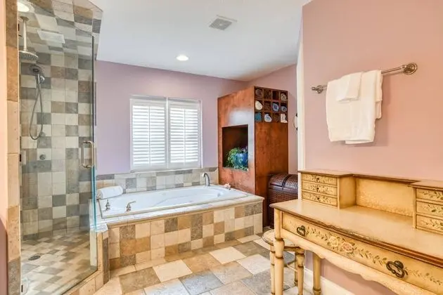 Ev (Atlantic Oaks Beach House)
