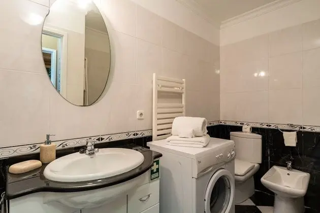 Apart Daire, 2 Yatak Odası, Balkon, Deniz Manzaralı