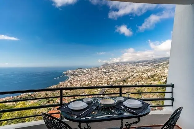 Apart Daire, 2 Yatak Odası, Balkon, Deniz Manzaralı