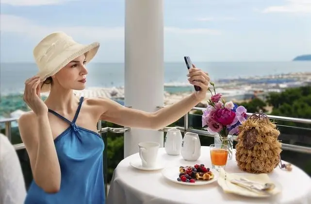 Deluxe Tek Büyük veya İki Ayrı Yataklı Oda, 1 Yatak Odası, Deniz Manzaralı