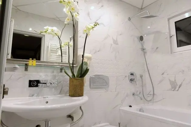 Deluxe Tek Büyük Yataklı Oda, 1 Yatak Odası