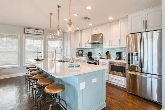 Ev (Atlantic Vista Beach House)