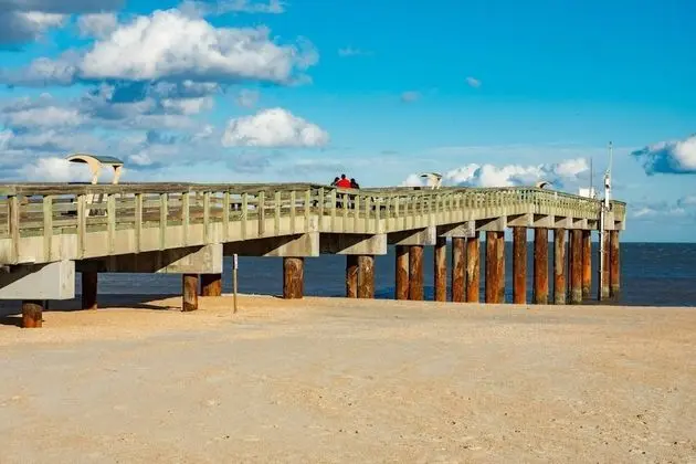 Ev (Atlantic Vista Beach House)