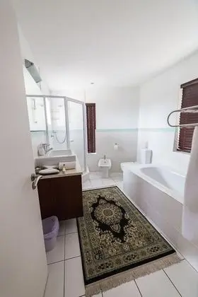 Superior Tek Büyük Yataklı Oda, Banyolu/Duşlu