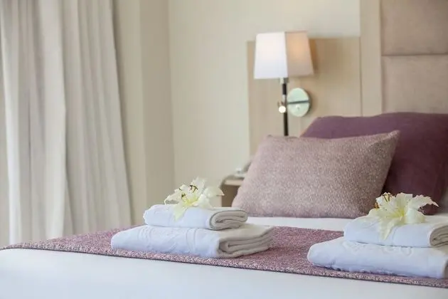 Family One Bedroom Suite Inland View