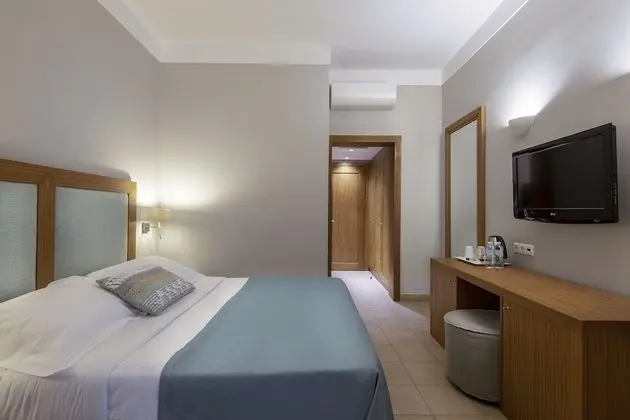Resort Room Sliding Doors Garden View