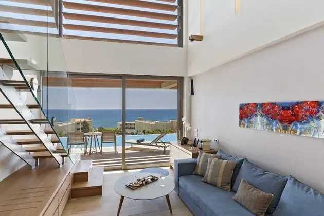Deluxe Duplex Suite Swim Up Sea View
