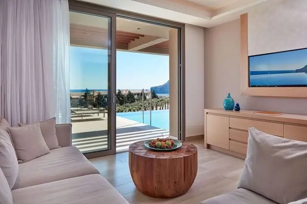 One Bedroom Suite Private Pool Sea View
