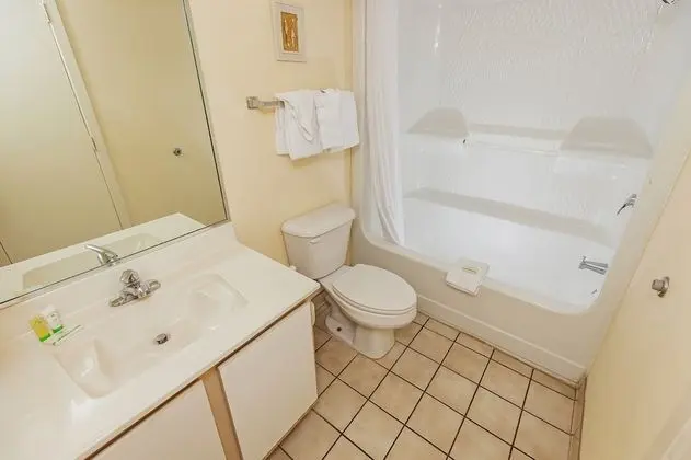 Daire, 2 Yatak Odası, Balkon, Okyanusa Sıfır