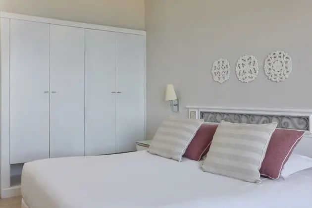Double / Twin Room Inland View