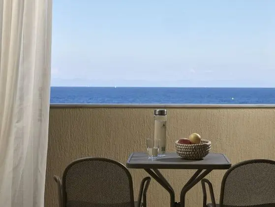 Double / Twin Room Sea View