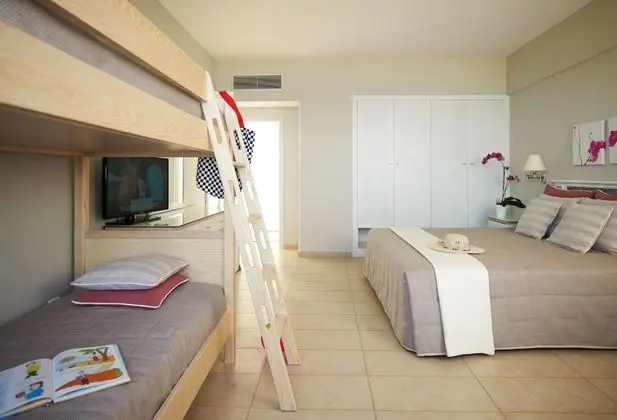 Family Room Bunk Bed with Partition Inland View