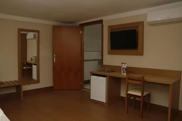 Deluxe İki Ayrı Yataklı Oda