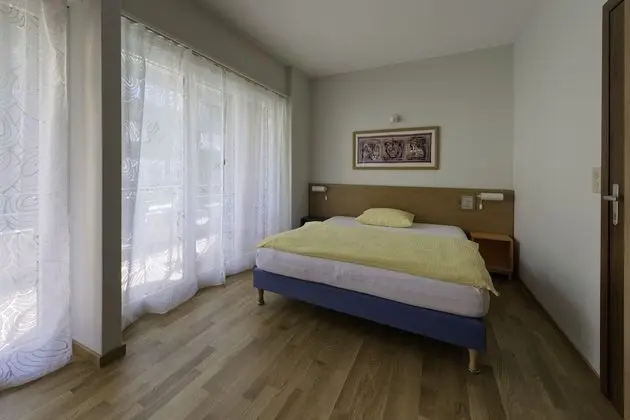 Standard Tek Büyük veya İki Ayrı Yataklı Oda