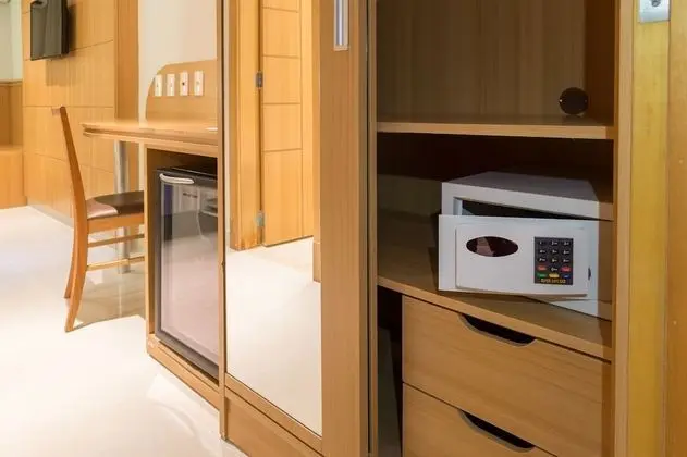 Deluxe Üç Kişilik Oda, 3 Tek Kişilik Yatak