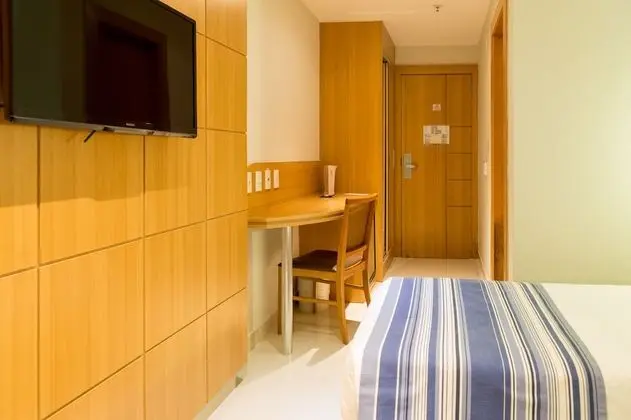 Standard Üç Kişilik Oda, 3 Tek Kişilik Yatak