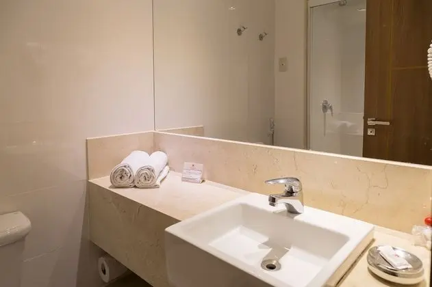 Deluxe Dört Kişilik Oda