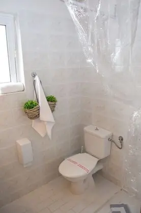Standard Tek Büyük Yataklı Oda, Kısmi Deniz Manzaralı