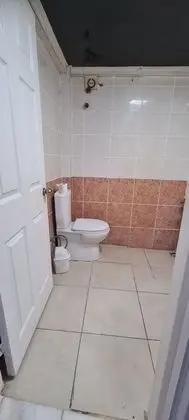 Havuz ve Bahçe Manzaralı 4 Kişilik Oda (İki Bölümlü)