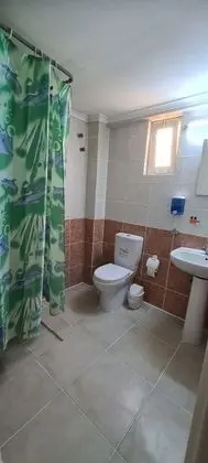 Şehir Manzaralı 5 Kişilik Oda