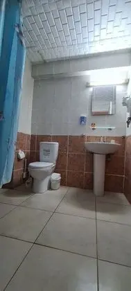 Şehir Manzaralı 5 Kişilik Oda