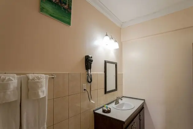 Standard Oda, 1 Büyük (Queen) Boy Yatak, Sigara İçilmez