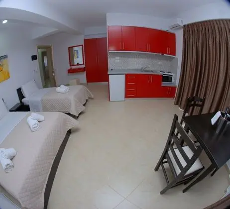 Dört Kişilik Oda, Balkon (with kitchen)