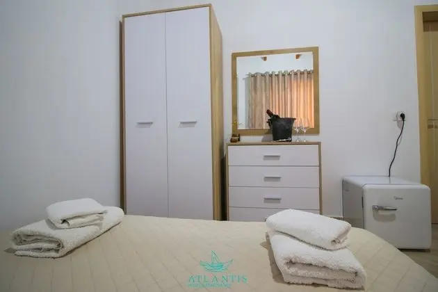 Üç Kişilik Oda, Balkon (without kitchen)