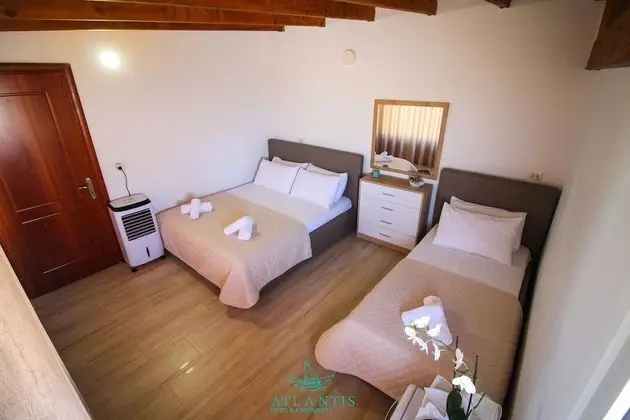 Üç Kişilik Oda, Balkon (without kitchen)