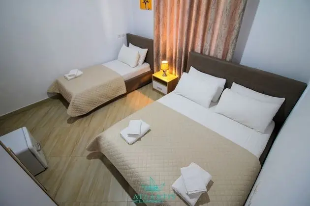 Üç Kişilik Oda, Balkon (without kitchen)