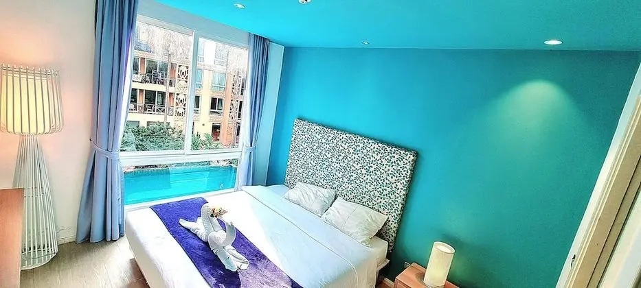 Ground Floor With Pool Facing