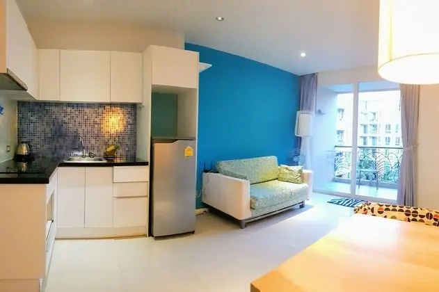 One Bedroom Apartment with Garden View