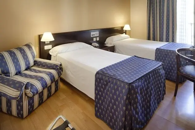 Classic İki Ayrı Yataklı Oda
